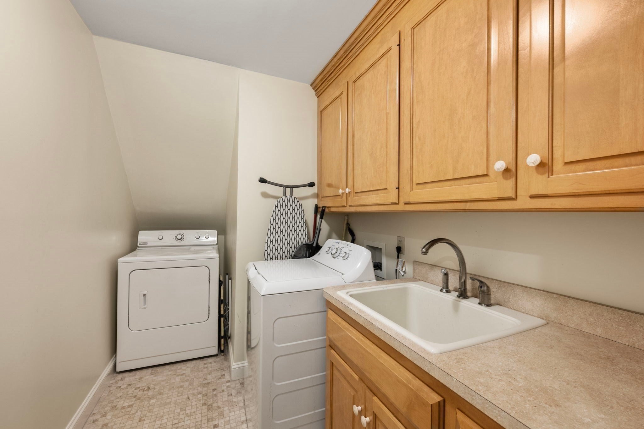 250 Meadowbrook Road, Dedham, MA, 250 Meadowbrook Road, Dedham, MA Photo #33
