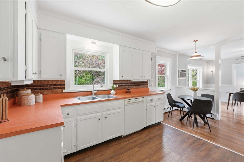 18 Maple St, Auburn, MA, 18 Maple St, Auburn, MA Photo #21
