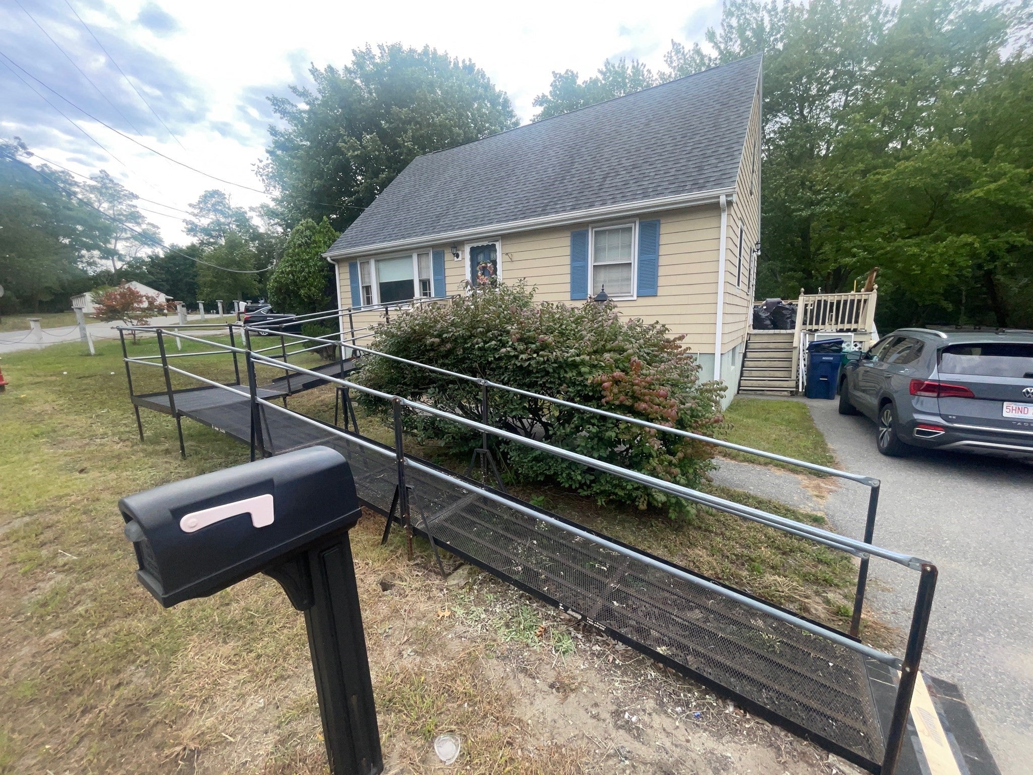 303 Salem Rd
