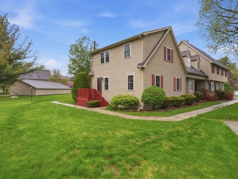 Photo of 93 Quail Run #93, Tewksbury, MA 01876 (MLS # 73517036)