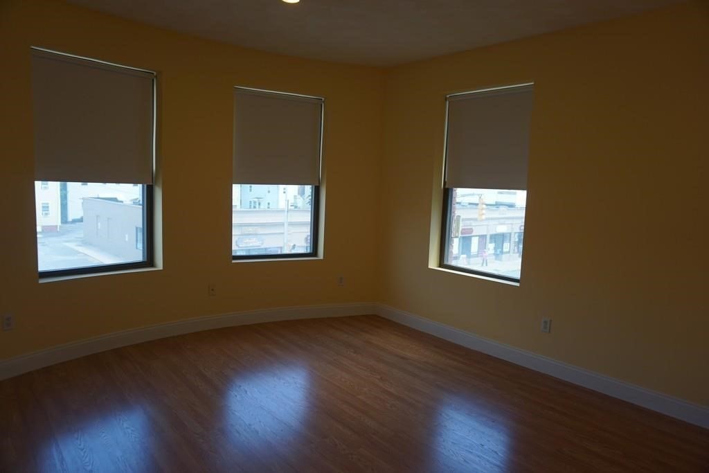550 Main 6