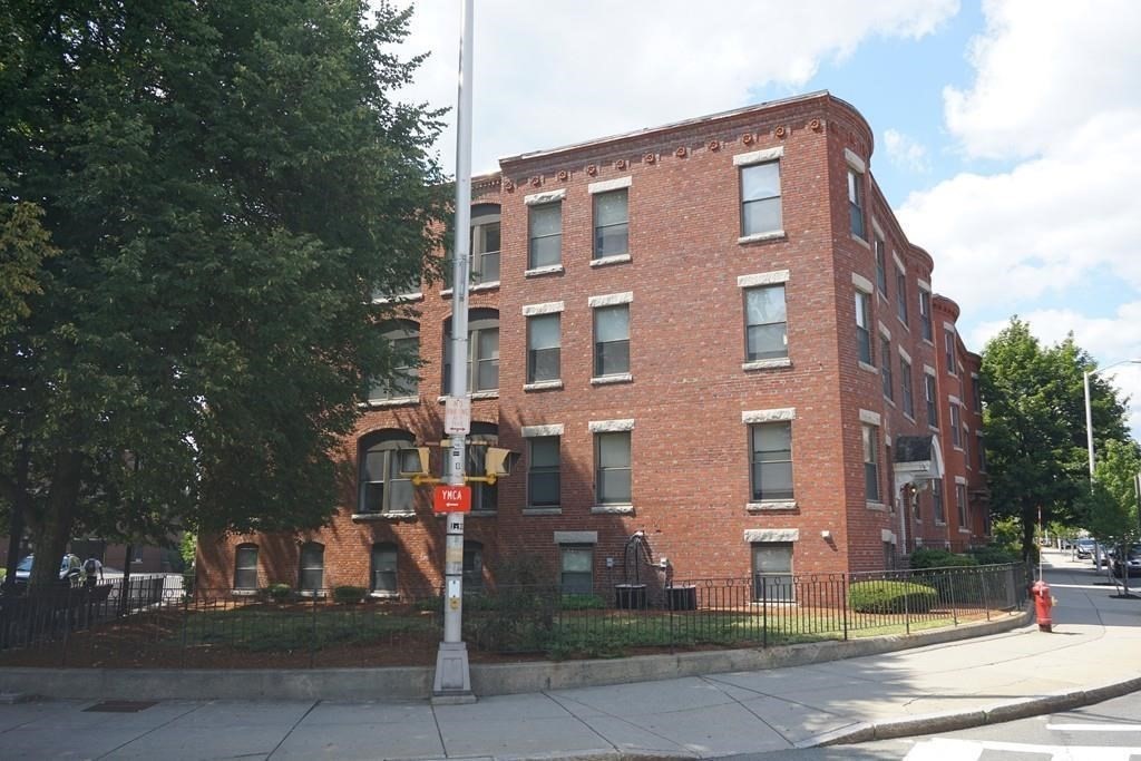 550 Main 6