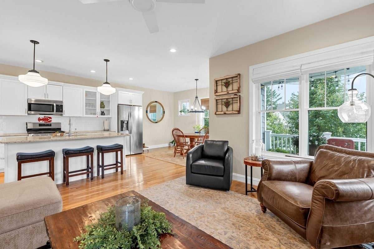 79 Sunflower Way, Plymouth, MA Photo #7