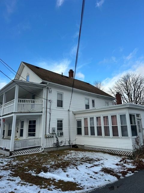 14 Slater St Webster MA 01570