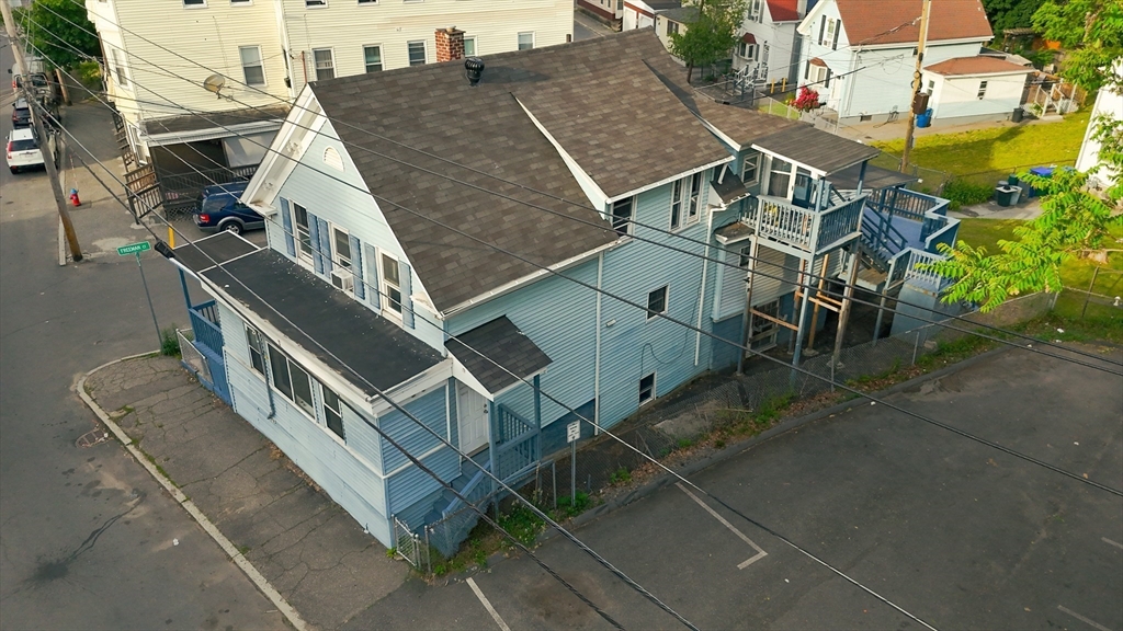 18 Hancock St