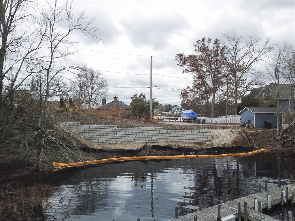 13 S Point Rd