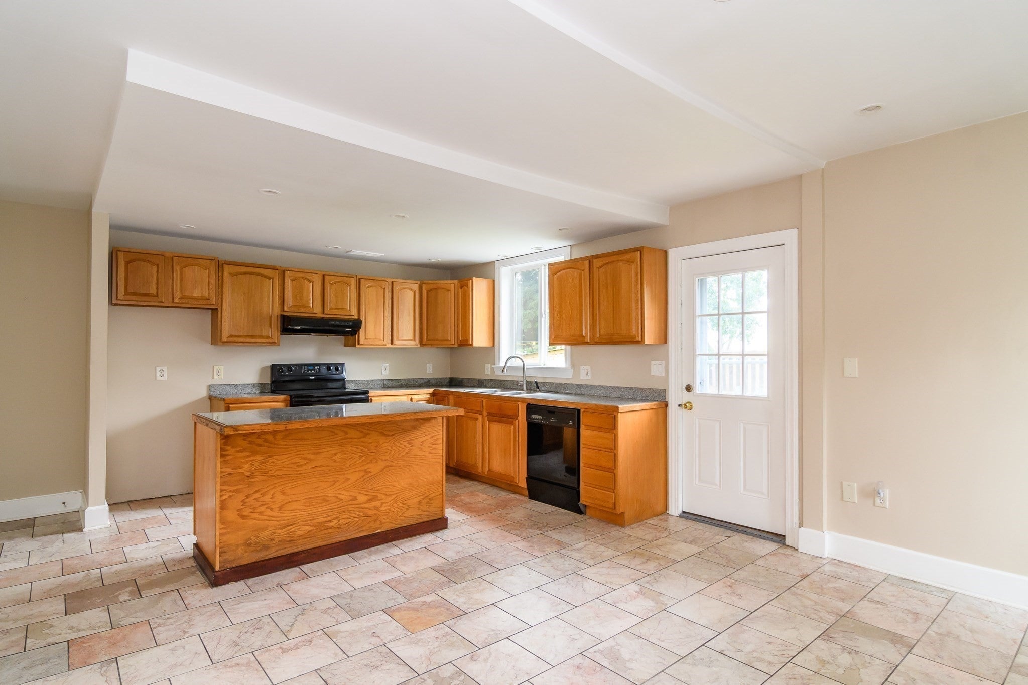 50 N Pleasant St #50, Taunton, MA Photo #7