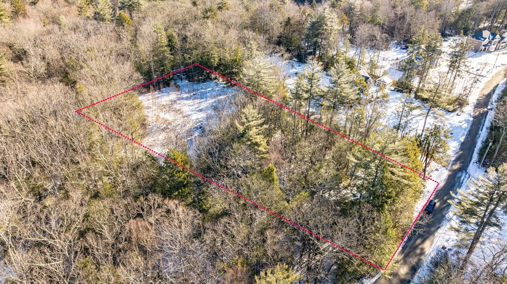 108 Crooked Ledge Rd