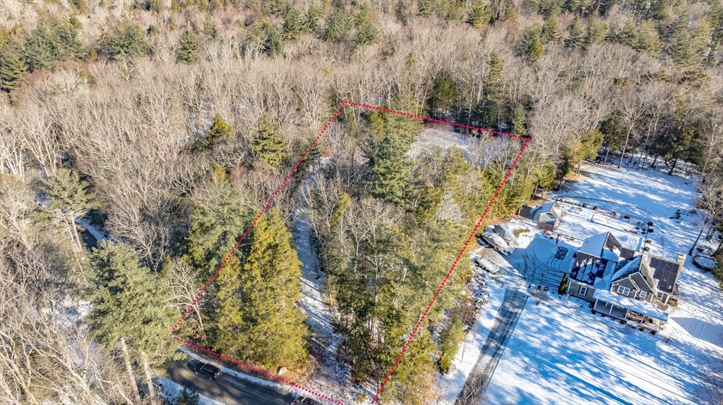 108 Crooked Ledge Rd
