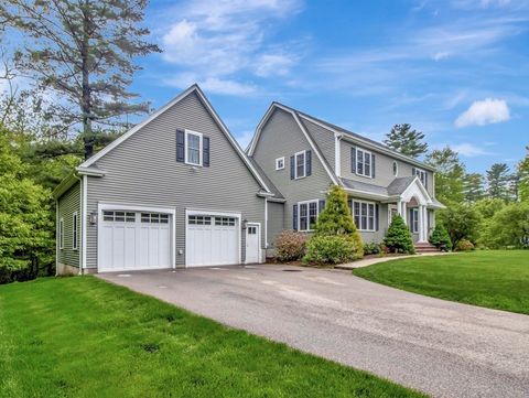 4 Buckskin Dr Mansfield MA 02048