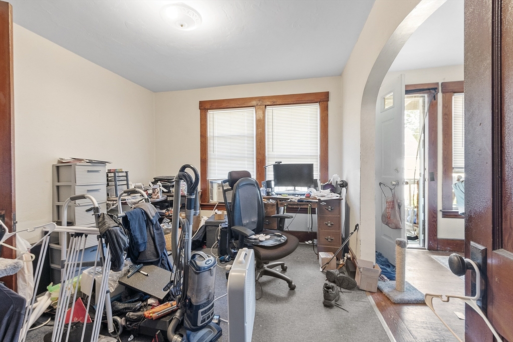 58 4th St
