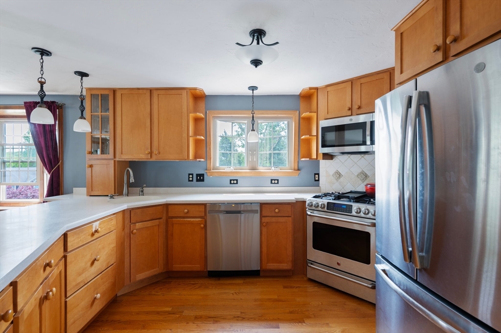66 Brentwood Cir