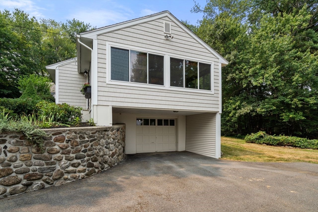26 Montview Road