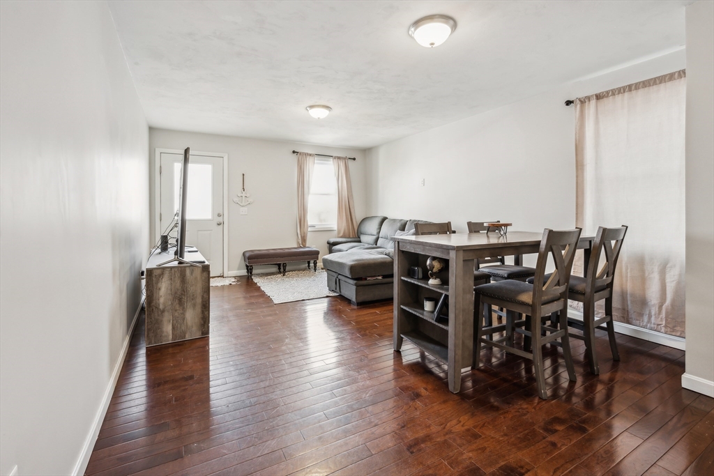 10 Clapp St B