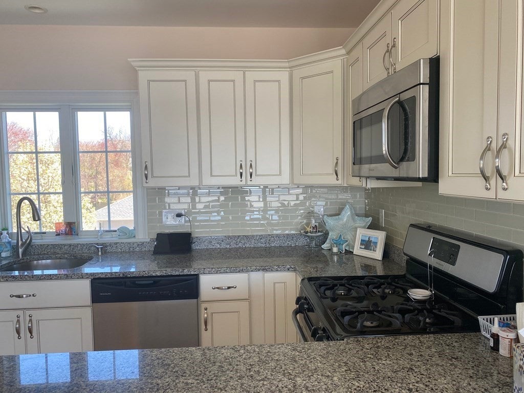 919 Bay St #110, Fall River, MA, 919 Bay St #110, Fall River, MA Photo #9