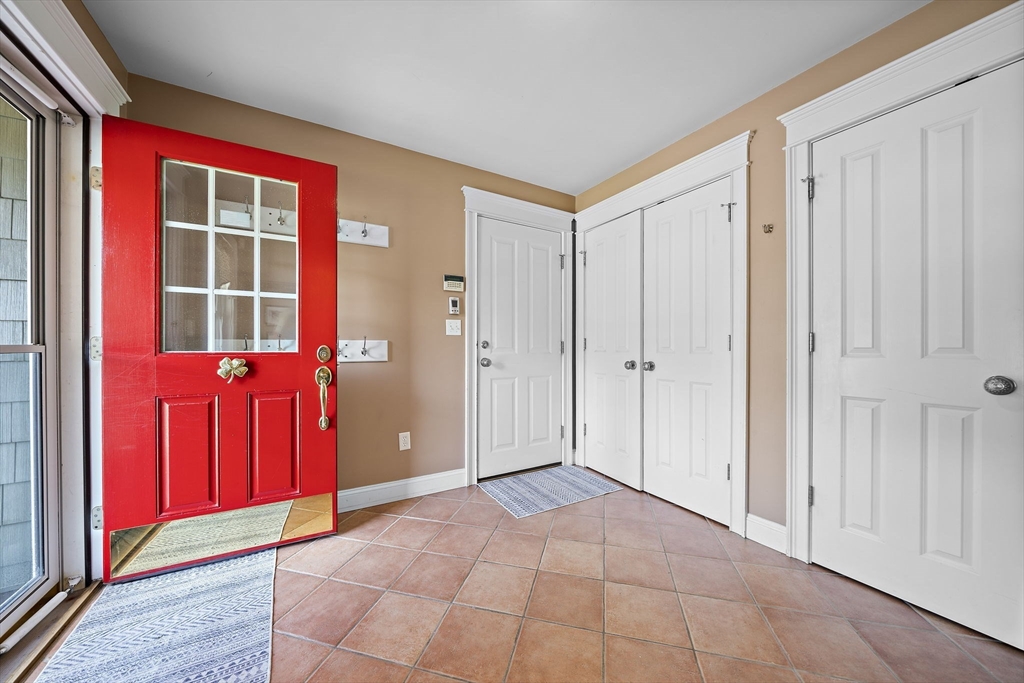 146 Eleanor Dr
