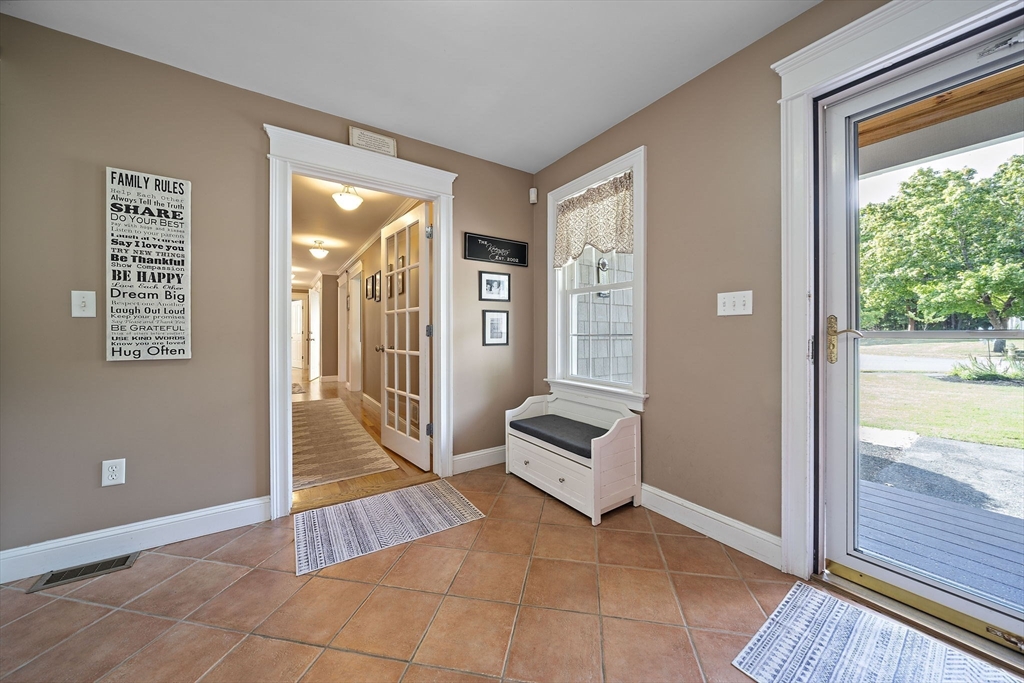 146 Eleanor Dr