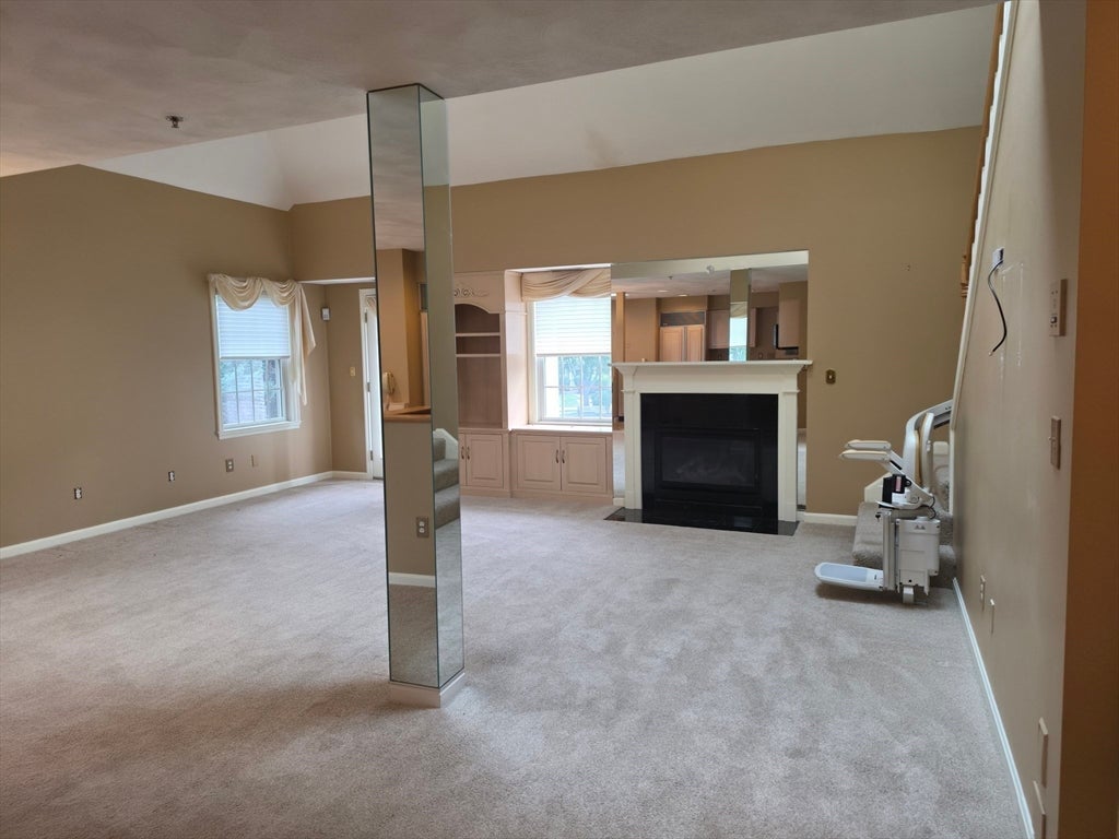 661 Lowell St 17