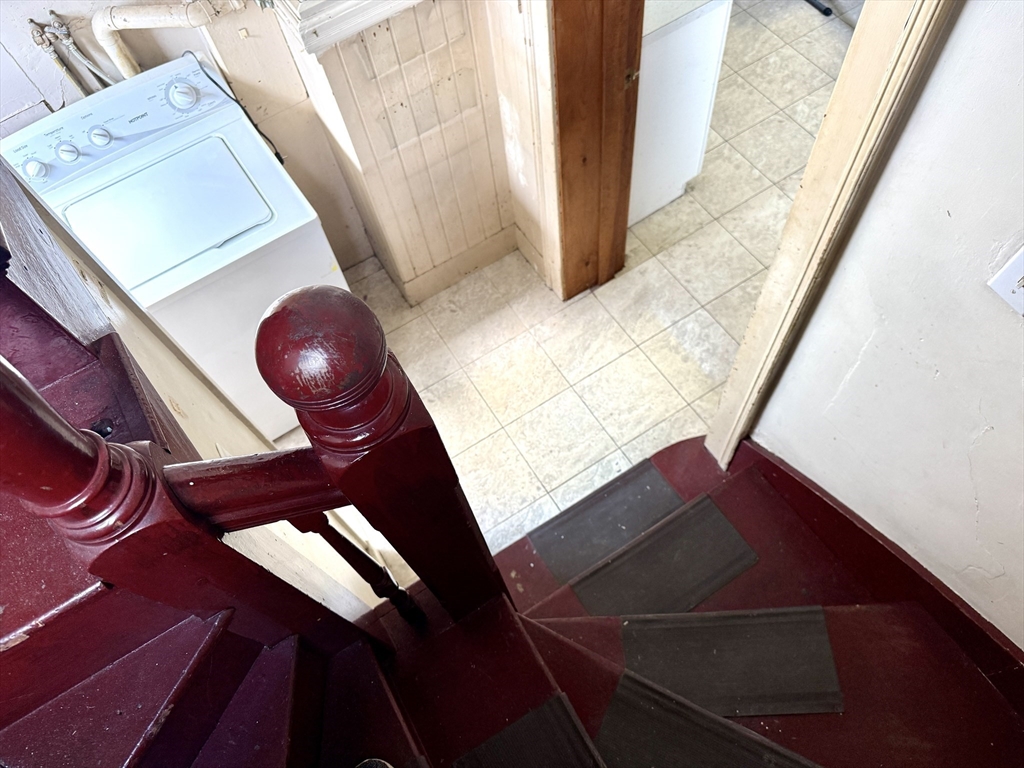 268 Newton St, Waltham, MA Photo #33