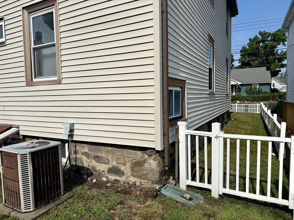 268 Newton St, Waltham, MA Photo #7