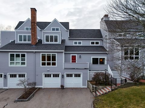 6 Hopewell Farm Rd 6 Natick MA 01760