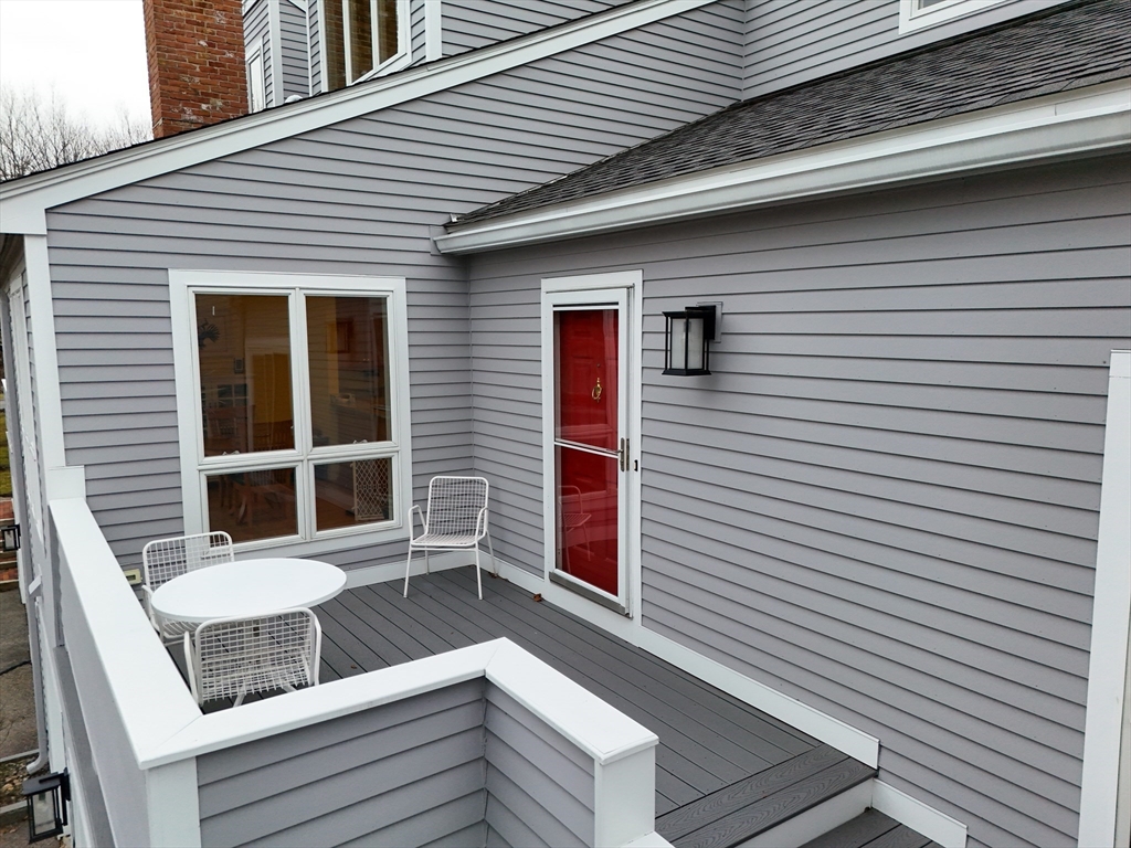 6 Hopewell Farm Rd 6