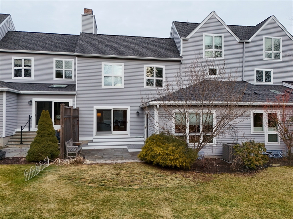 6 Hopewell Farm Rd 6