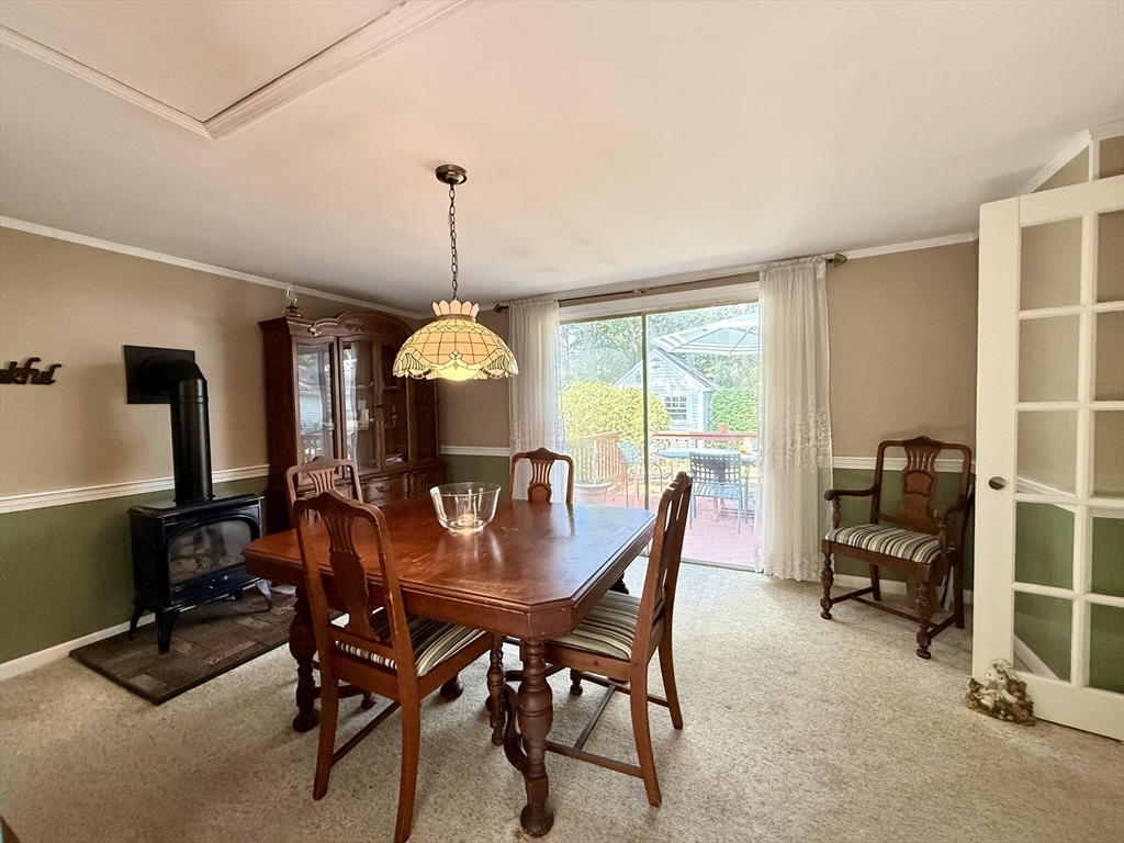 24 Fast Brook Rd