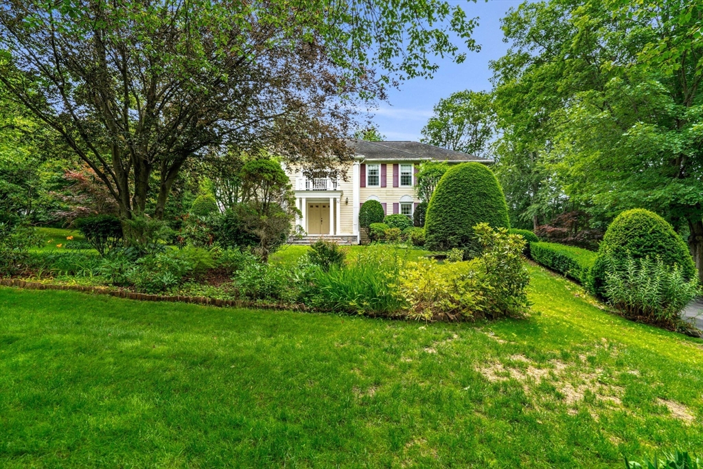 32 Monteiro Way