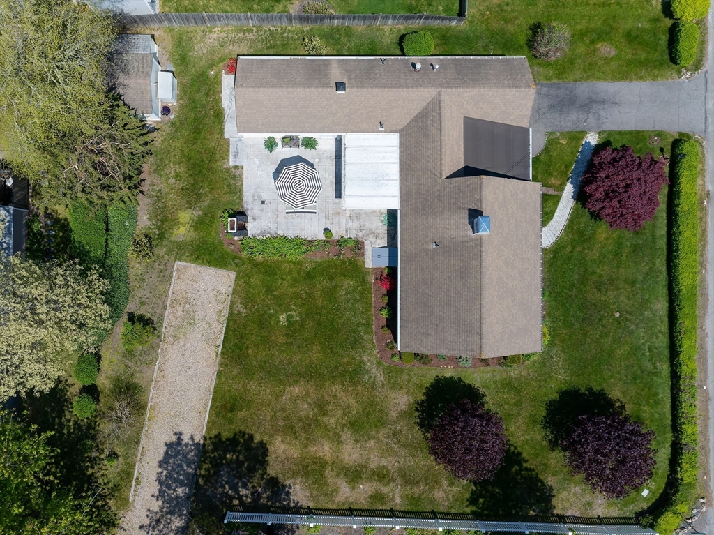 111 Lewis Rd