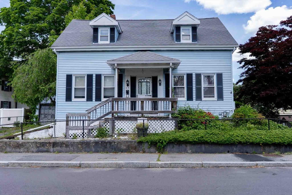 19 Mason St