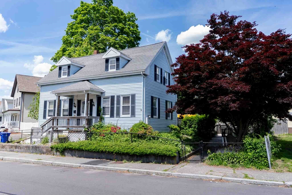 19 Mason St