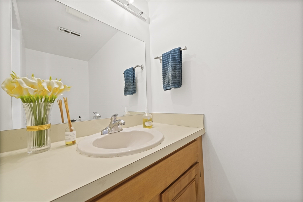 11 Marion Street #A, Boston, MA Photo #11