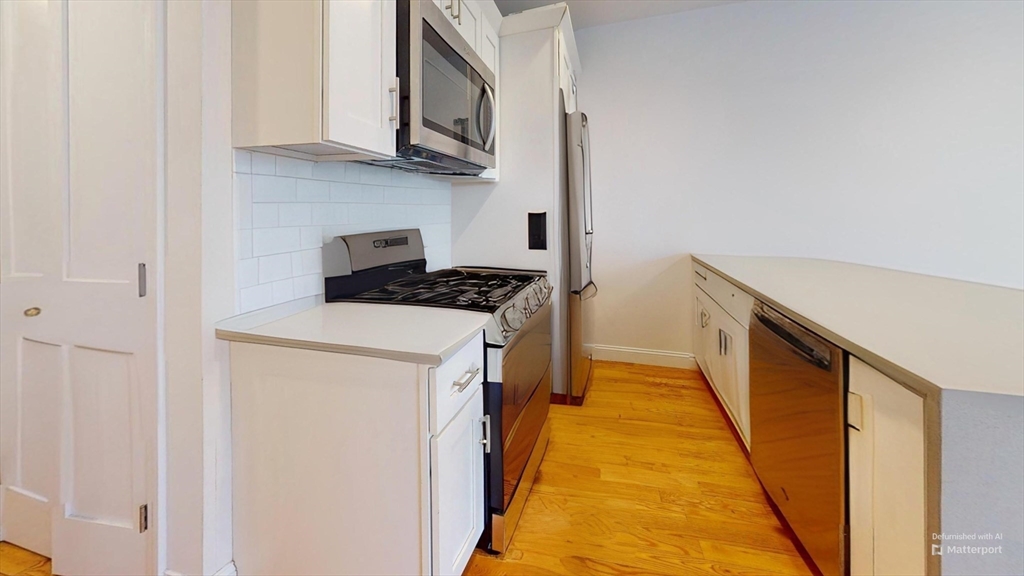375 Dorchester St 2