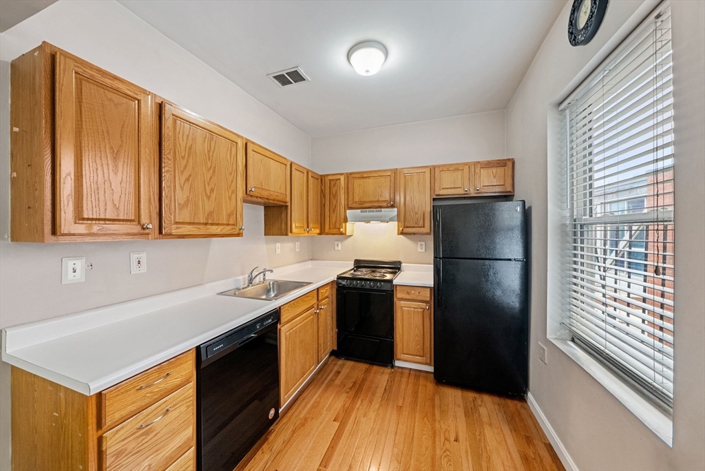 254-256 Medford St 2