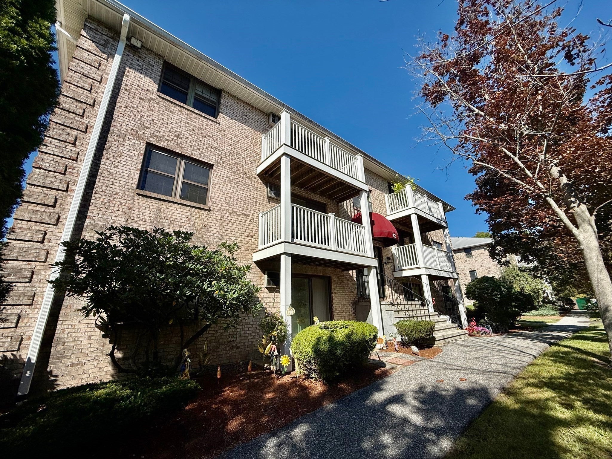 Photo of 12 Kenmar Drive, Billerica, MA