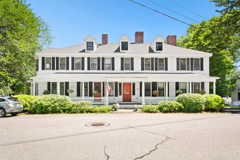 Photo of 11 Fairbanks St #4, Harvard, MA 01451 (MLS # 73461754)
