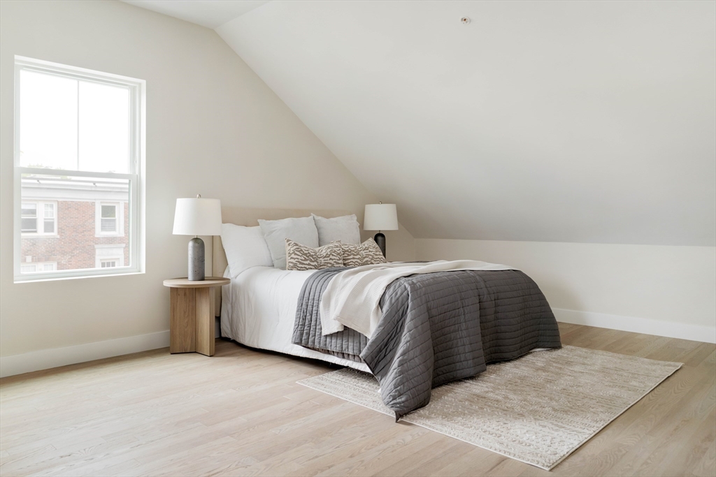 Boston, Massachusetts 02119, United States, 2 Bedrooms Bedrooms, ,2 BathroomsBathrooms,Residential,Contingent,128022