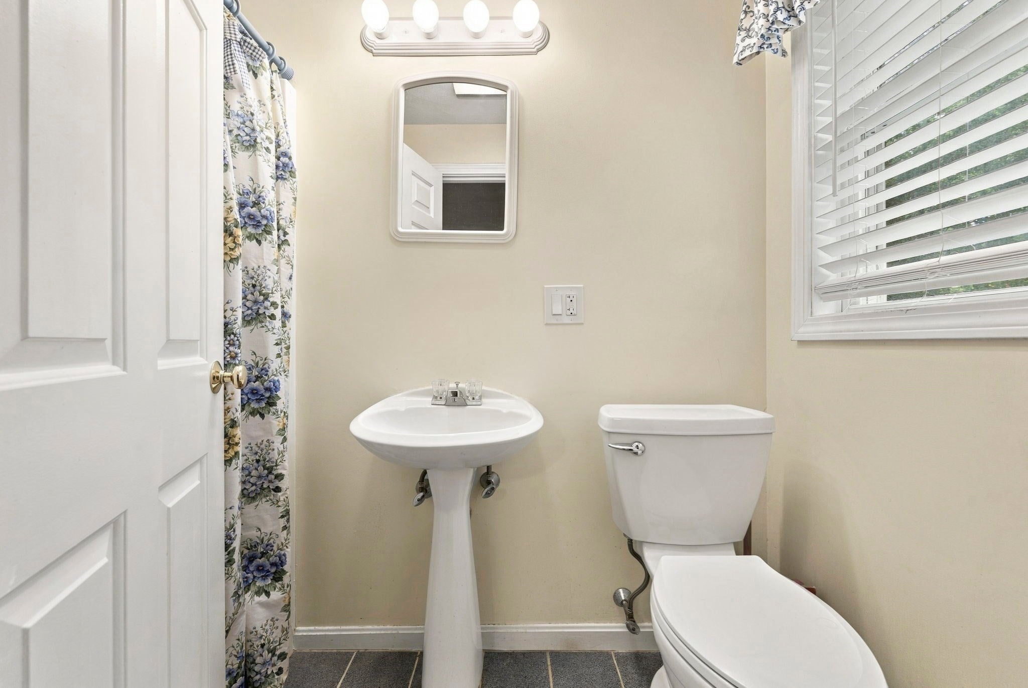 36 Washington Ave, Lynn, MA, 36 Washington Ave, Lynn, MA Photo #16