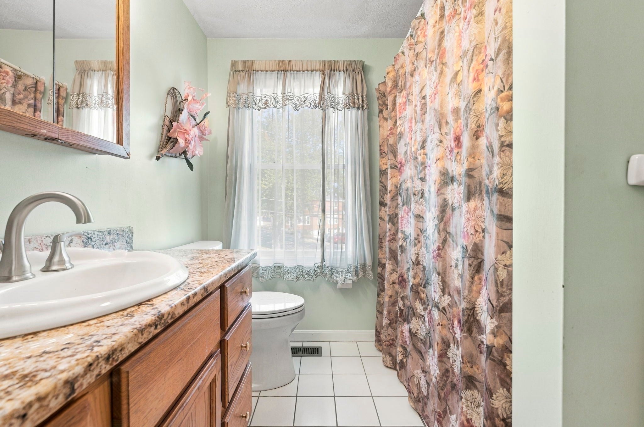 36 Washington Ave, Lynn, MA, 36 Washington Ave, Lynn, MA Photo #13