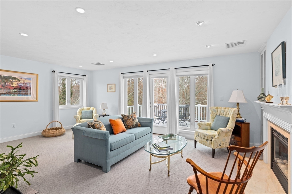 92 Cliffside Dr hole 2