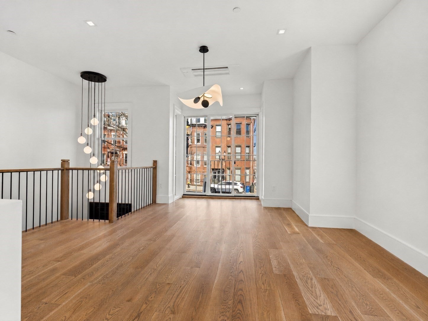 561 E Broadway 561
