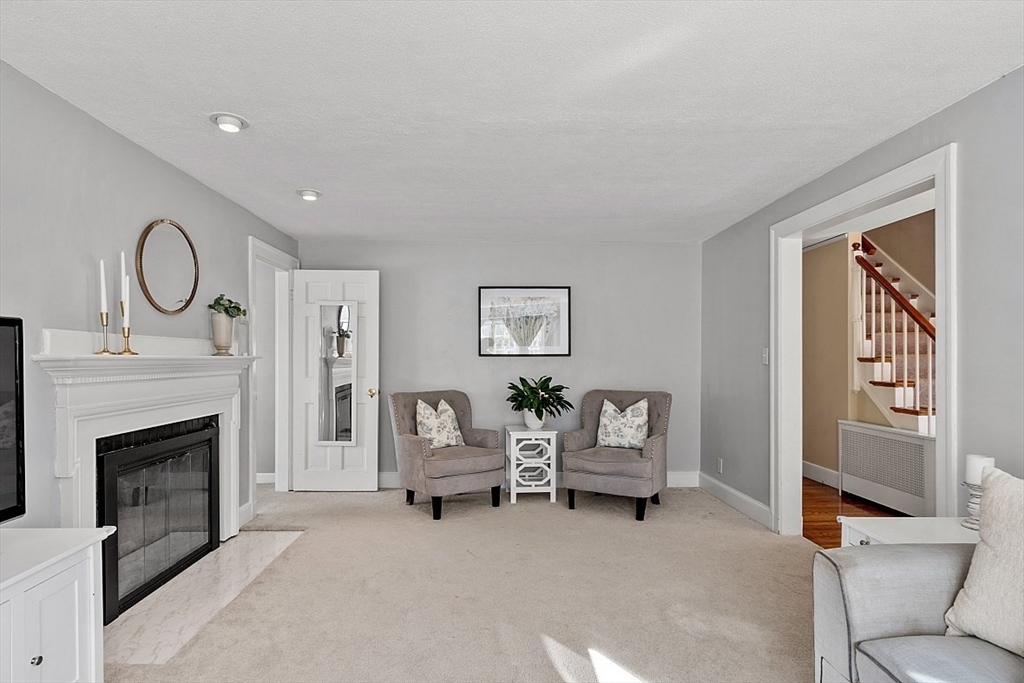 6 Philips Road