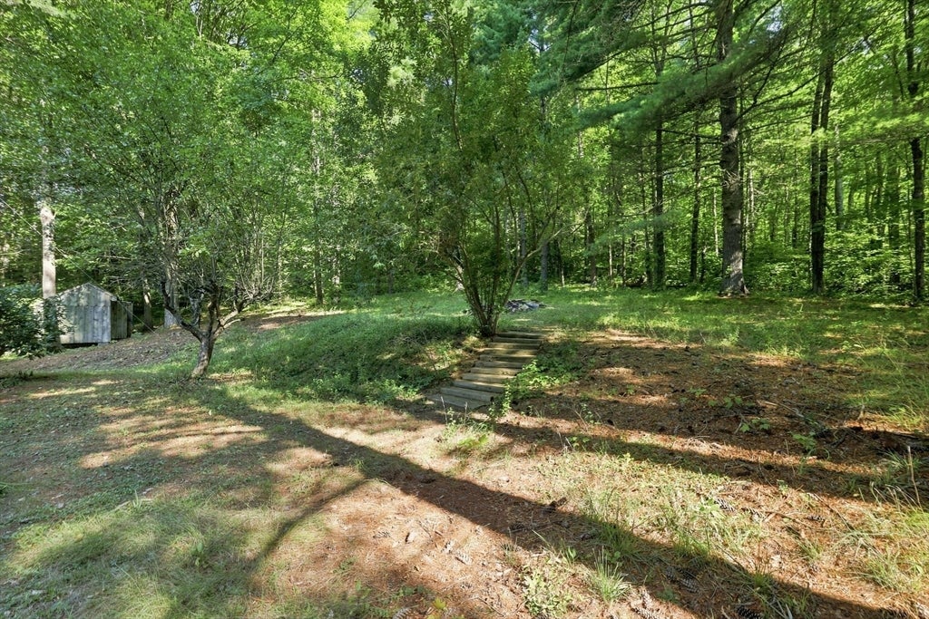 93 Leno Rd, Holland, MA Photo #33