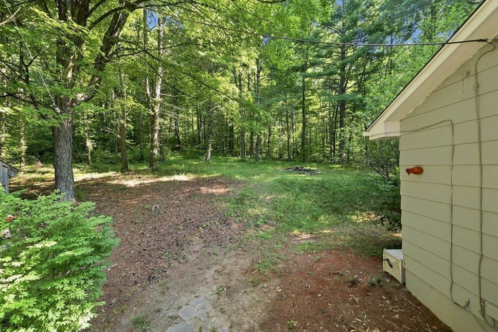 93 Leno Rd, Holland, MA Photo #30