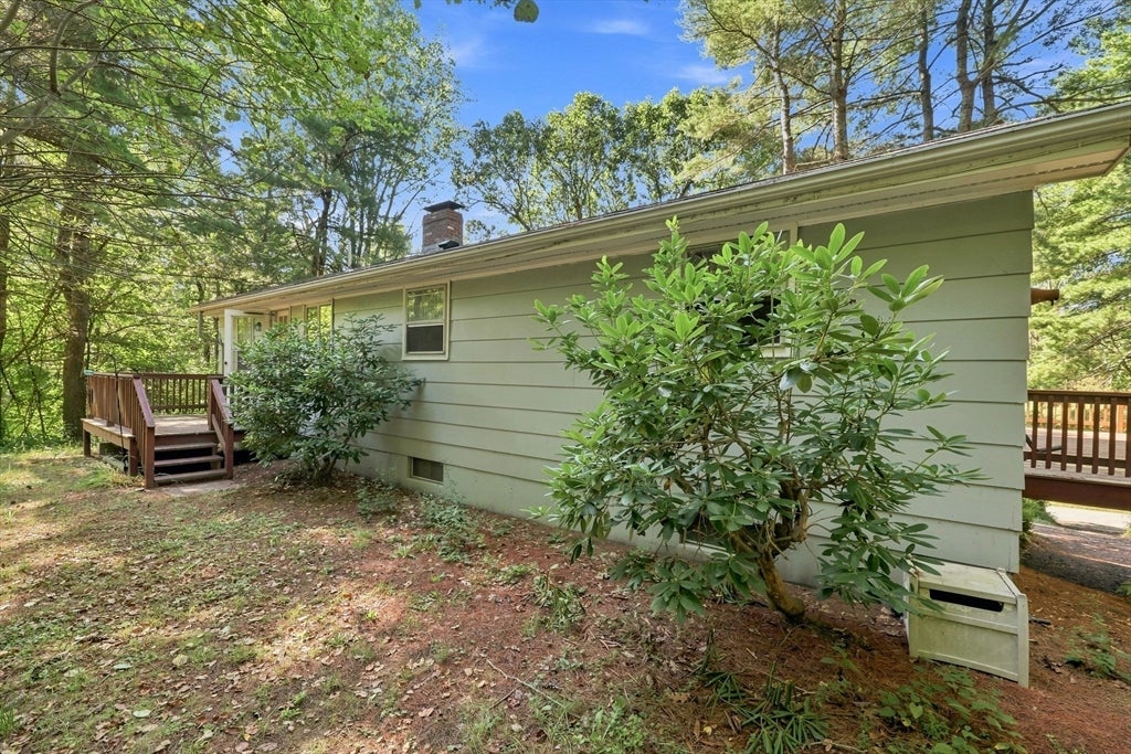 93 Leno Rd, Holland, MA Photo #32