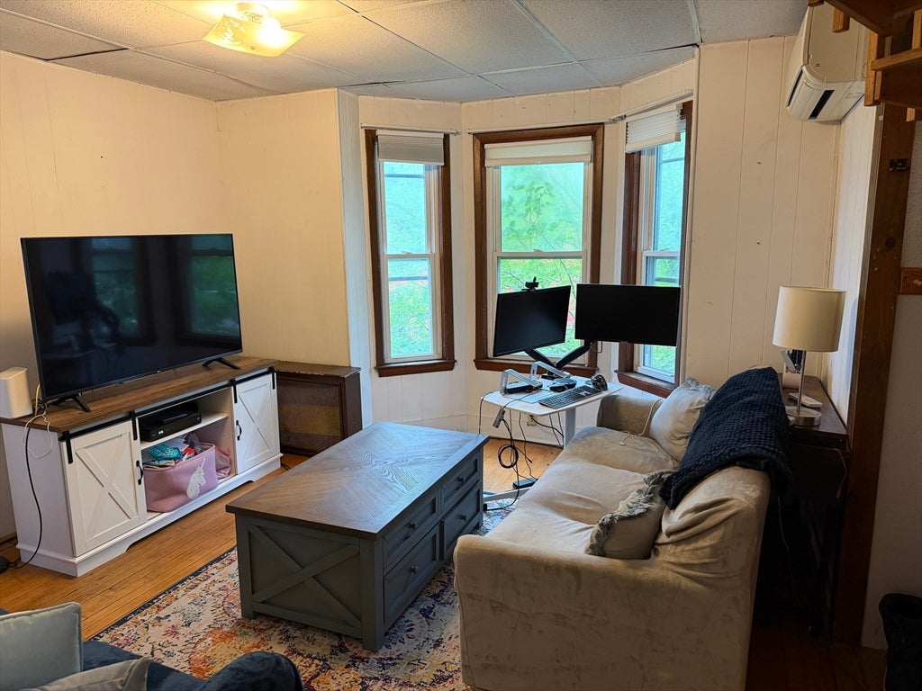 88 Concord Ave 2