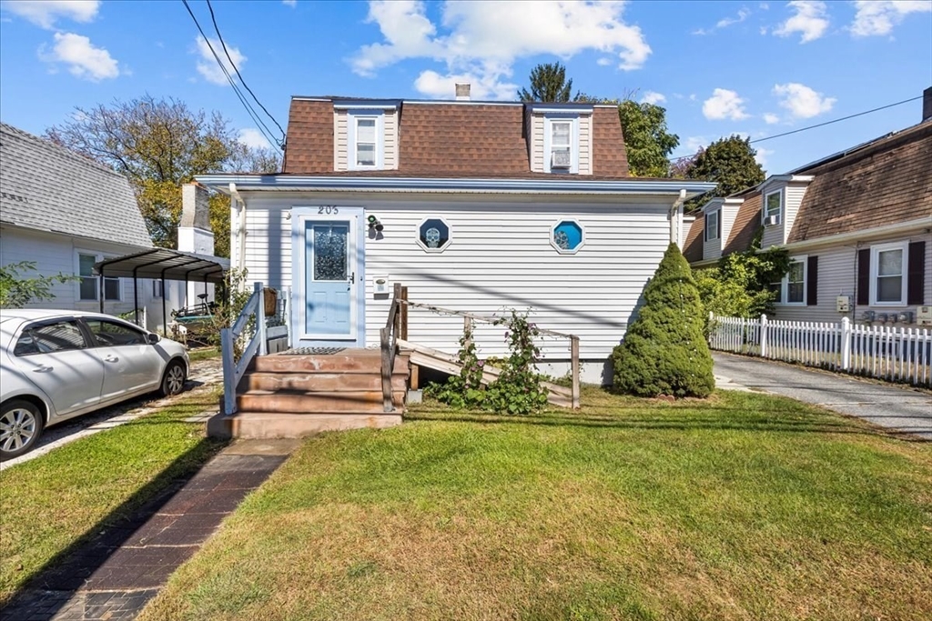 203 Pleasant St