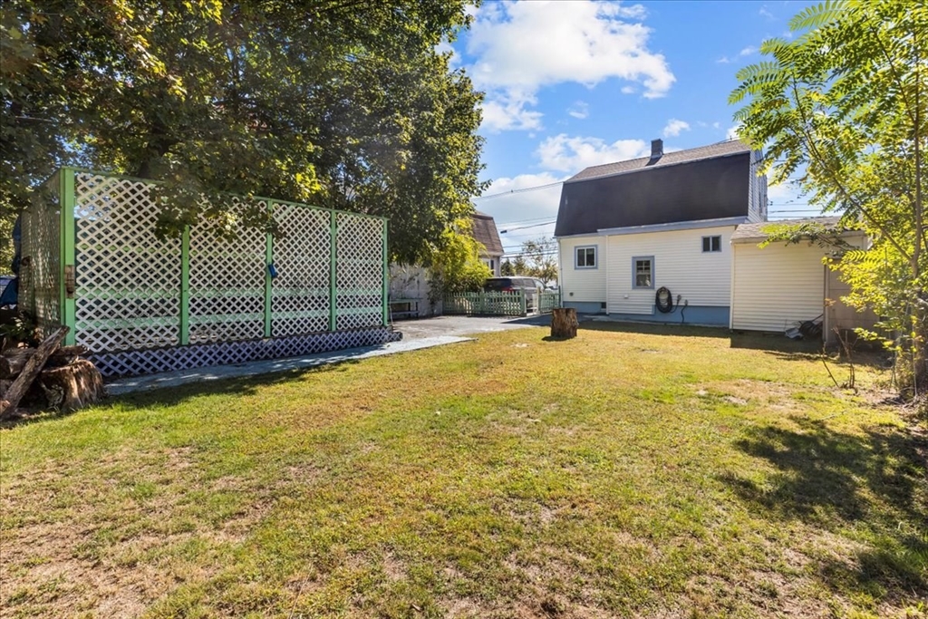 203 Pleasant St