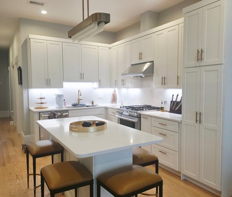 25 Bay State Rd #1, Boston, MA, 25 Bay State Rd #1, Boston, MA Photo #6